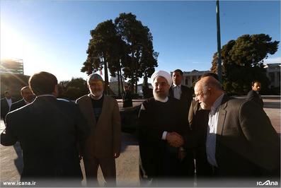 حواشی ورود روحانی به مجلس/تصاویر