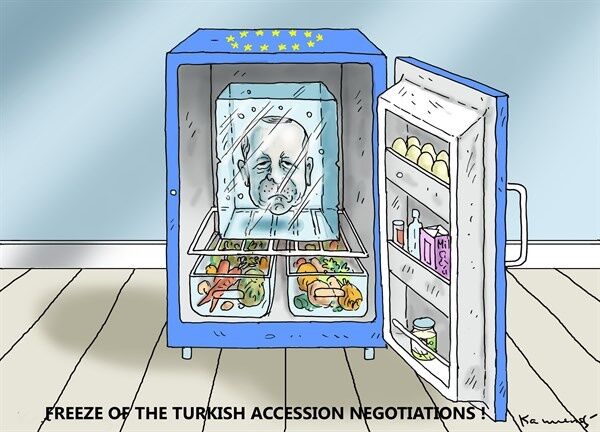 اردوغان توی یخچال!/کاریکاتور