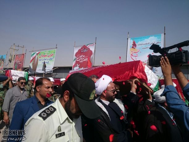 ورود پیکر ۷۸شهید از مرز بین‌المللی شلمچه