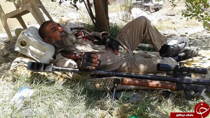 تیراندازی که داعشی شکار می‌کند!+عکس