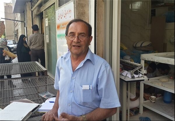 دیوار مهربانی به نانوایی رسید/عکس