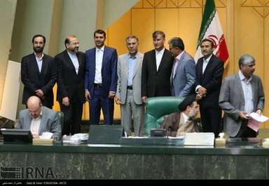 حواشی آخرین روز مجلس نهم/ تصاویر