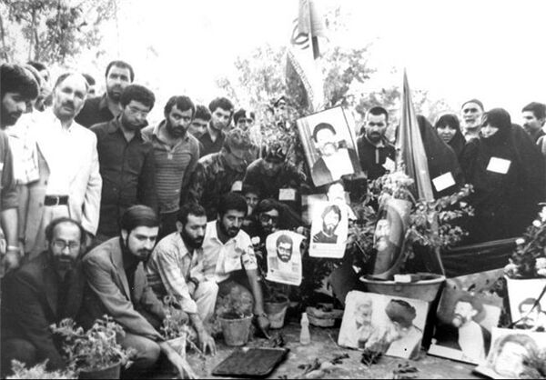 مردی که برای ما یک ملت بود/تصاویر