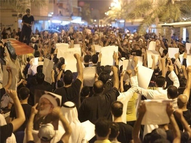 تحصن بحرینی‌ها مقابل منزل شیخ‌عیسی