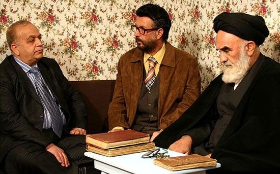 ابراهیم‌یزدی درکنار سیداحمدخمینی/تصاویر