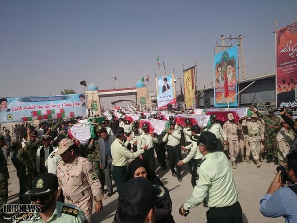 ورود پیکر ۷۸شهید از مرز بین‌المللی شلمچه