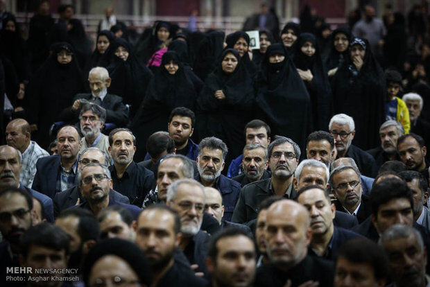 تشییع پیکر بانو حدیدچی/تصاویر