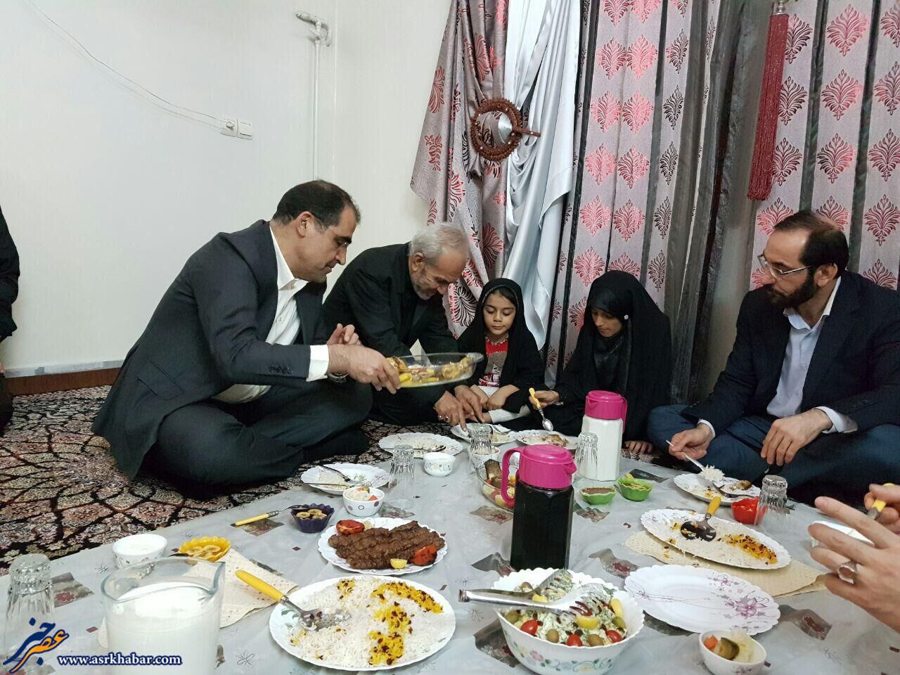 وزیر بهداشت دیشب شام کجا بود؟/عکس