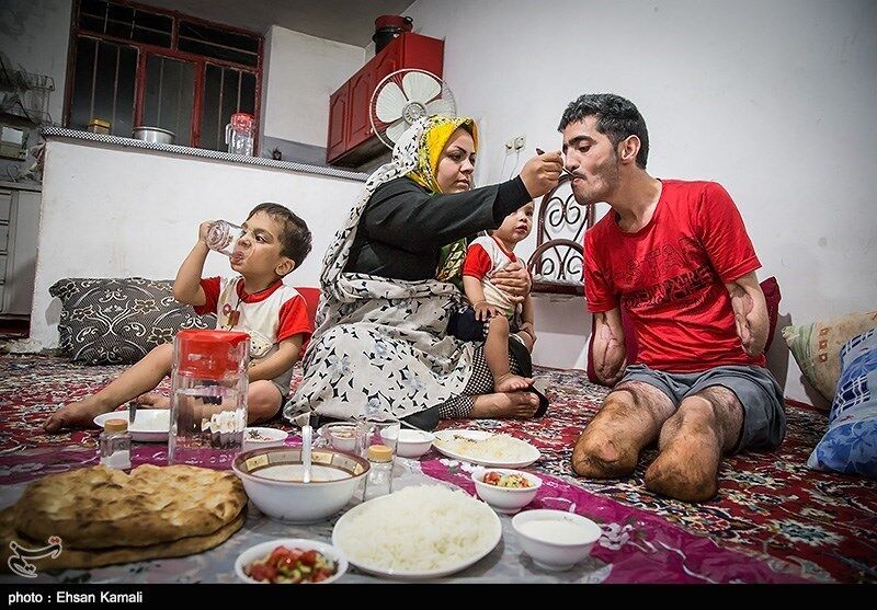 بابا دست و پا ندارد /تصاویر