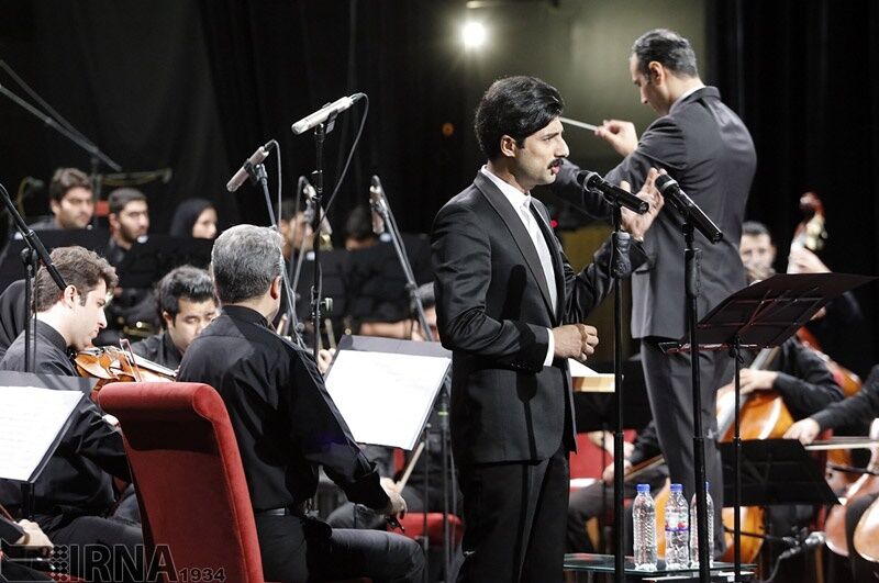 محسن هاشمی در سمفونی افلاکیان/تصاویر