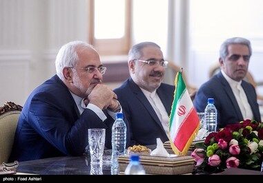 دیدار وزیرخارجه واتیکان با ظریف/تصاویر