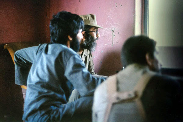 رهبر انقلاب و شهید جهان‌آرا در خرمشهر/عکس