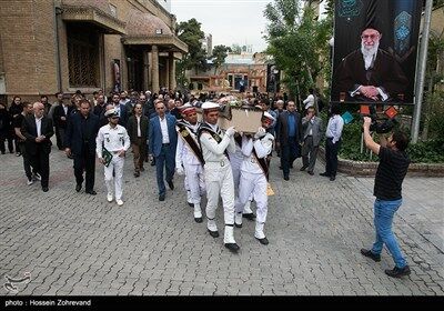 تشییع پیکر فیروز زنوزی جلالی/تصاویر