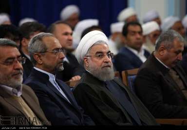 دیدار جمعی از علمای اهل سنت با روحانی/تصاویر