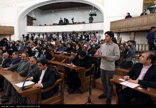 نشست خبری رئیس مجلس/تصاویر