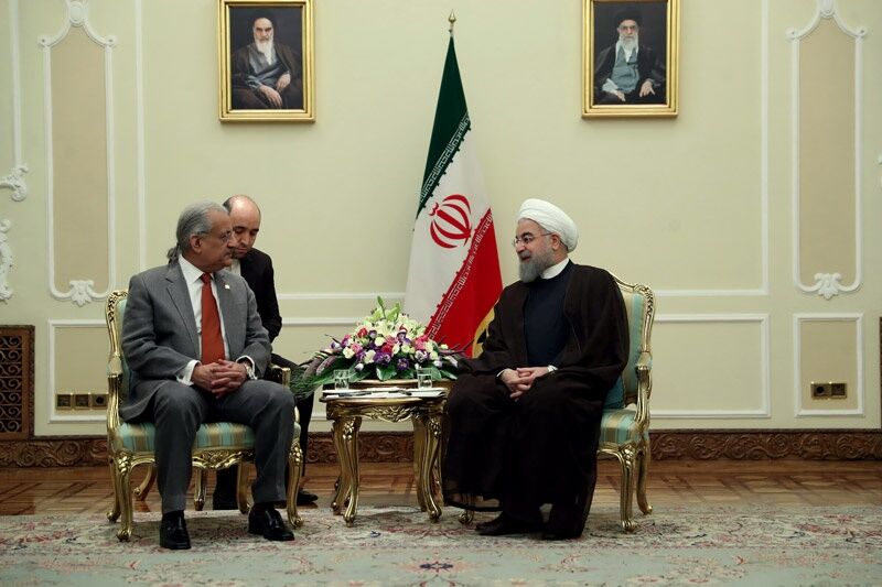 تصاویری از دیدار روحانی با مقامات 3کشور
