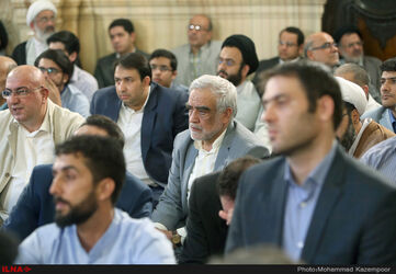 تصاویر دیدار علما با آیت‌الله‌هاشمی