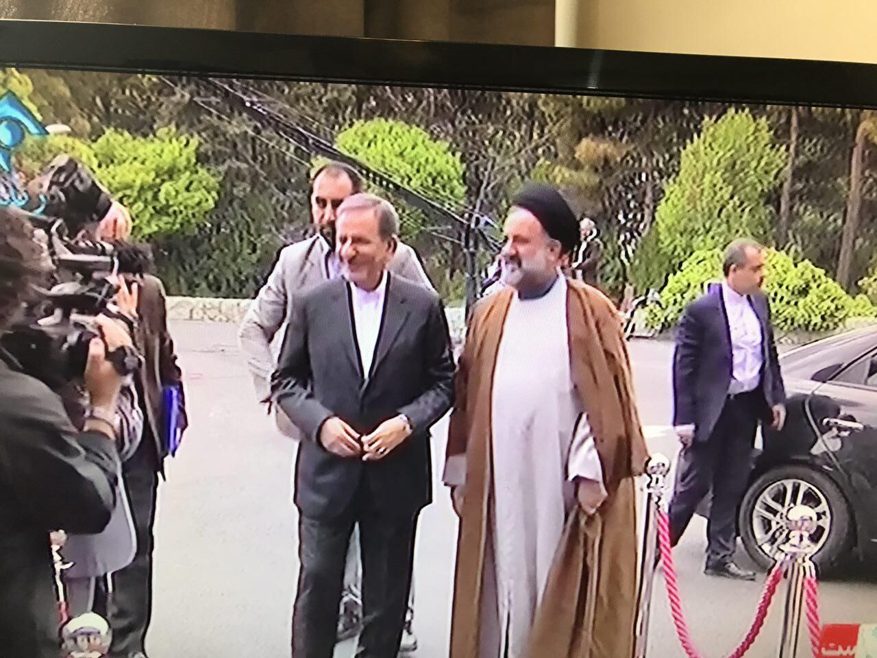 ورود اسحاق جهانگیری به صداوسیما /عکس