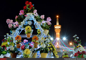 تصاویری زیبا از آذین‌ بندی حرم رضوی