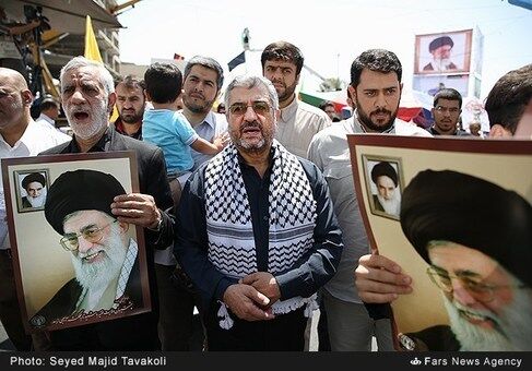 حضورشخصیت‌ها در راهپیمایی/تصاویر