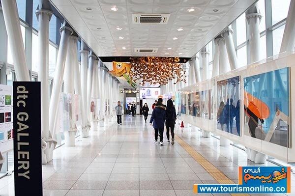 پایانه اتوبوس یا گالری هنری!/عکس