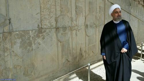 حضور روحانی در تخت جمشید /عکس