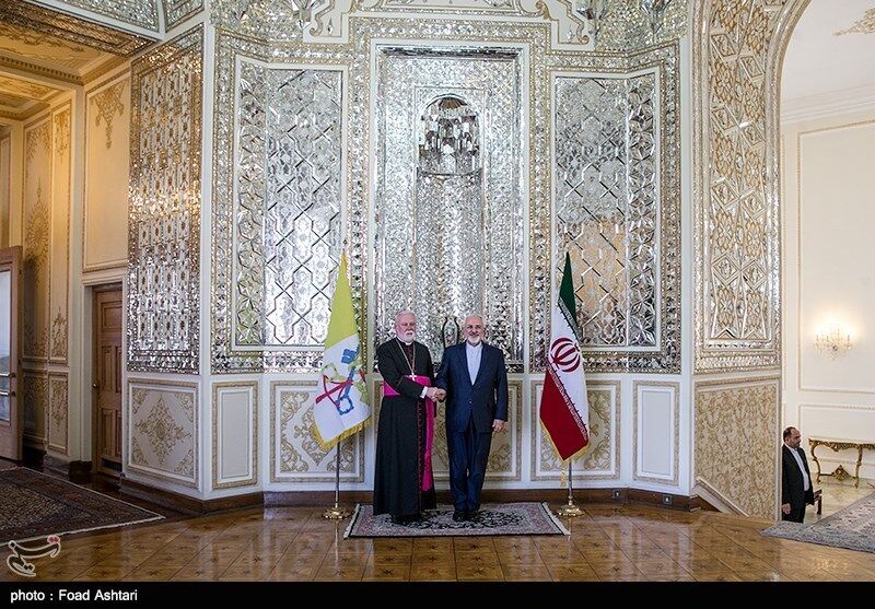 دیدار وزیرخارجه واتیکان با ظریف/تصاویر